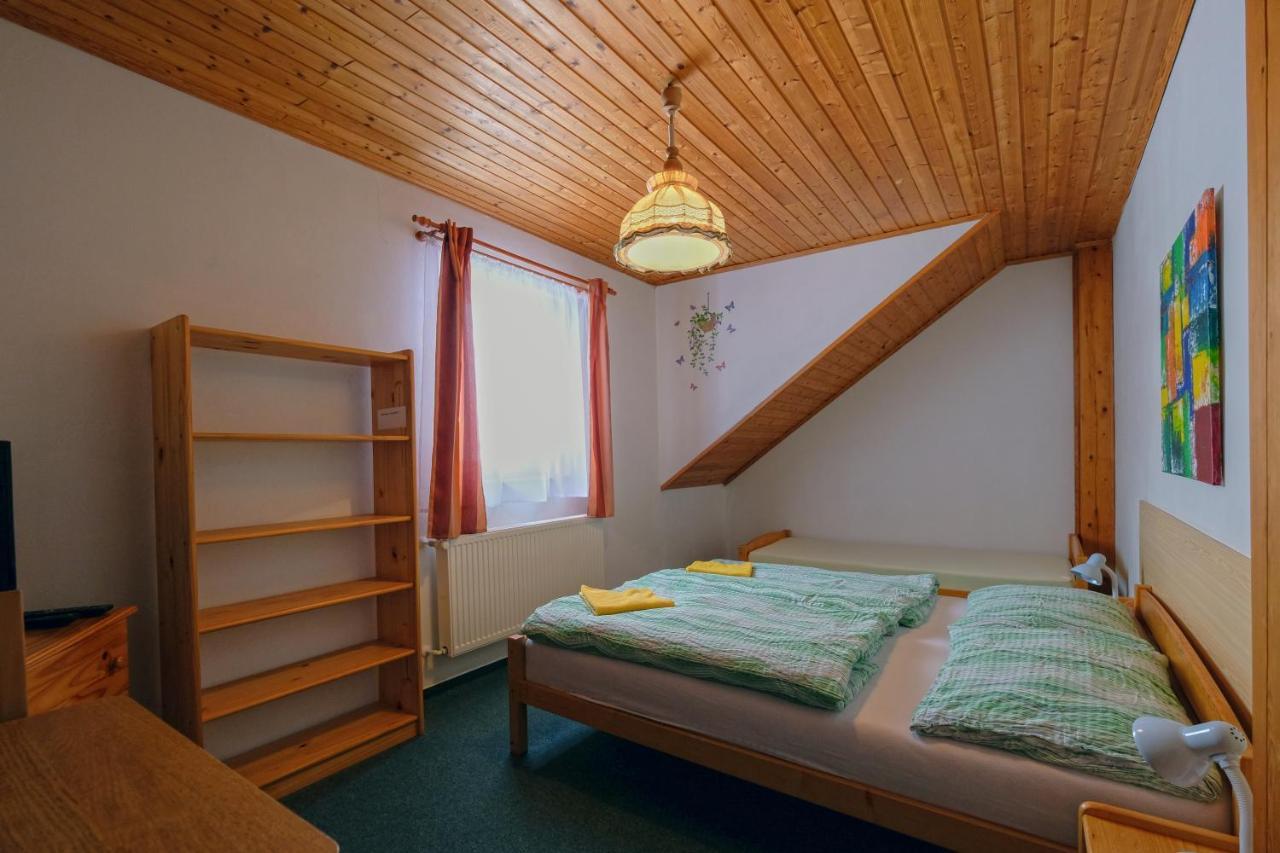 Horska Kvilda - Ubytovani U Chvalu Экстерьер фото
